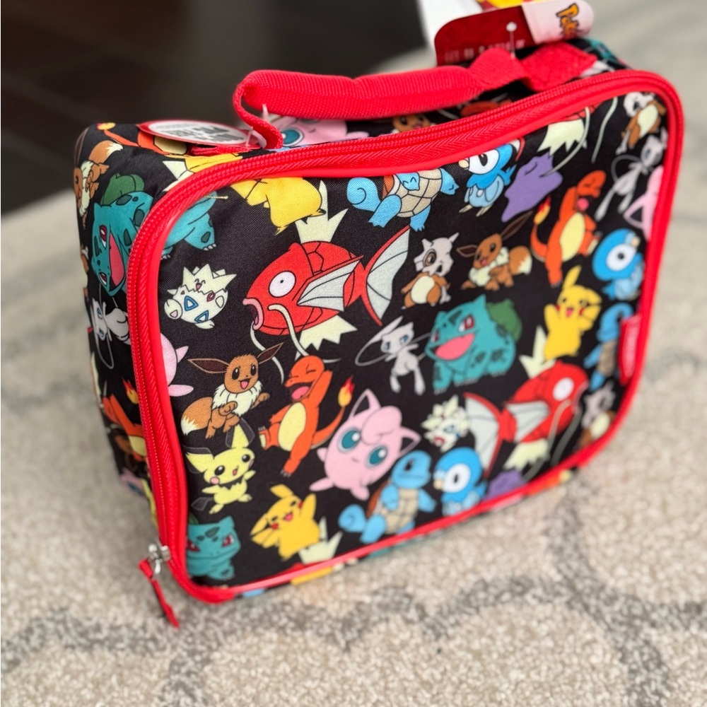 Pokemon Thermos Insulated Lunch Box Bag Pikachu Bulbasaur Charmander
Brand New